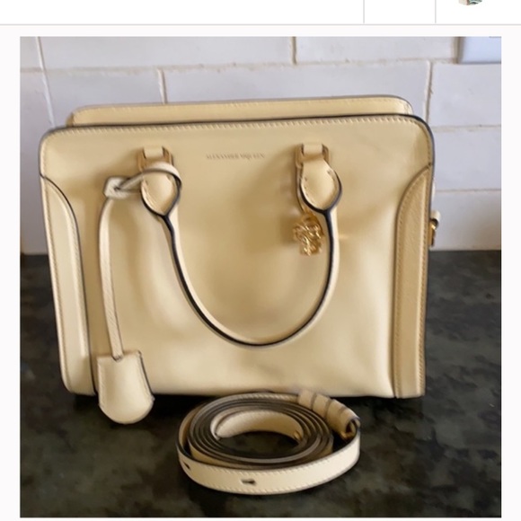 Alexander McQueen  skull bag - Picture 2 of 4